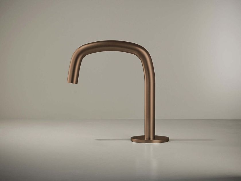 COCOON
PB 11.MICRO
Deck-mounted stainless steel spout