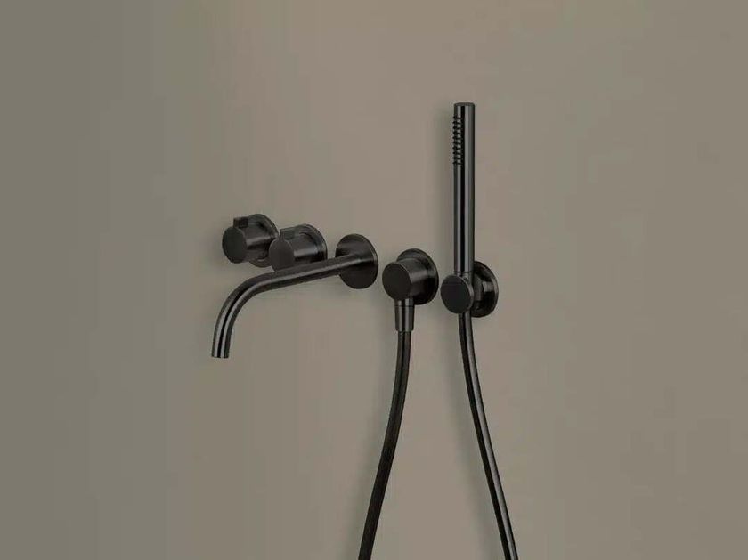COCOON
PB SET24THERM
Thermostatic 5 hole bathtub mixer with hand shower