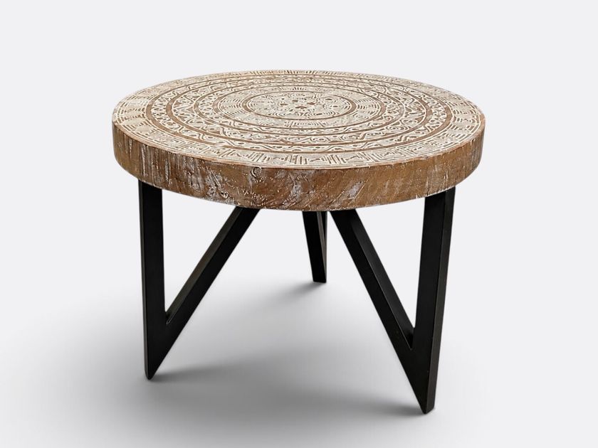 Cokoha
JAUMI
Round Lychee wood central coffee table