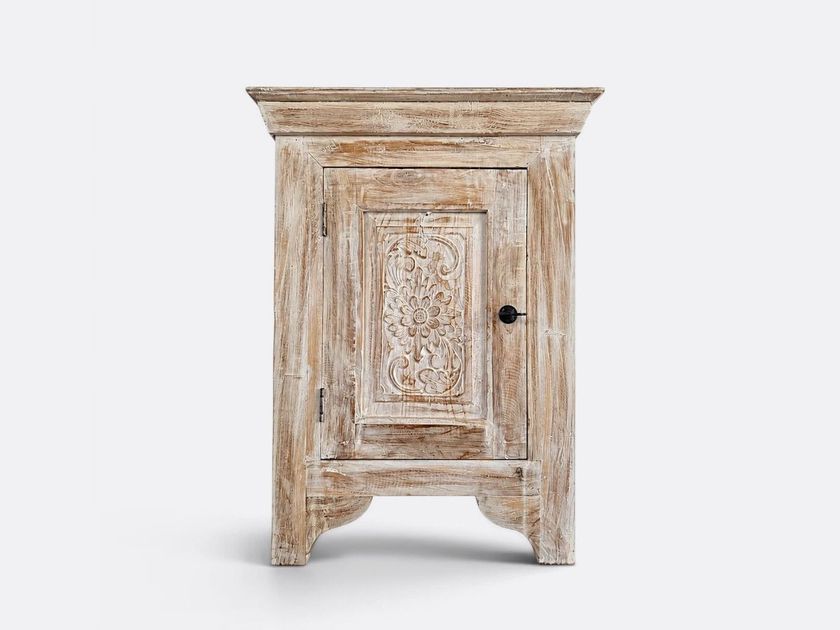 Cokoha
KALYSA
Square Suar wood bedside table