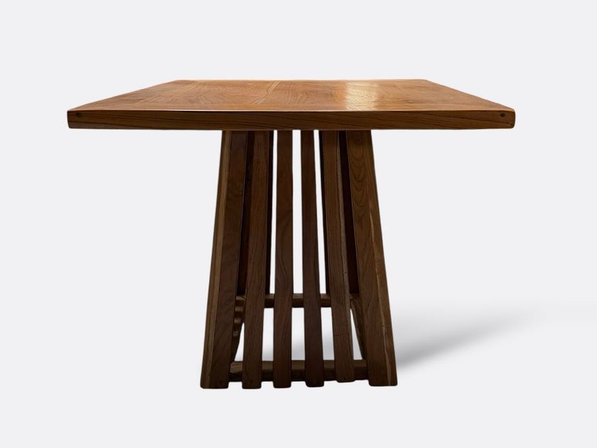 Cokoha
SALI
Square teak central coffee table