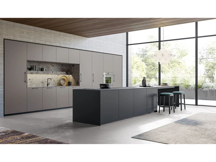 Comprex
CX 10 COMP. 3
Fitted kitchen with island