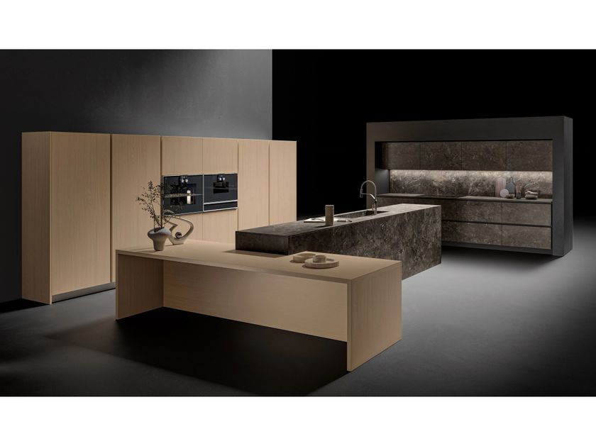 Comprex
CX 14 COMP. 1
Fitted kitchen with island