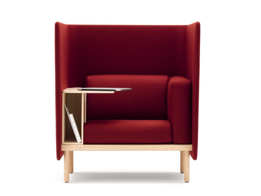 COR
FLOATER
Acoustic fabric armchair with integrated magazine rack