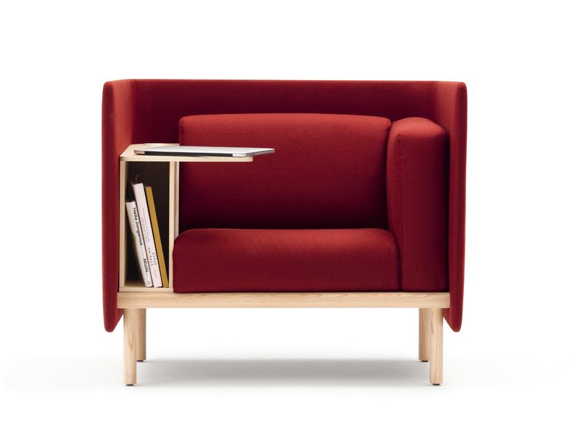 COR
FLOATER
Fabric armchair with coffee table
