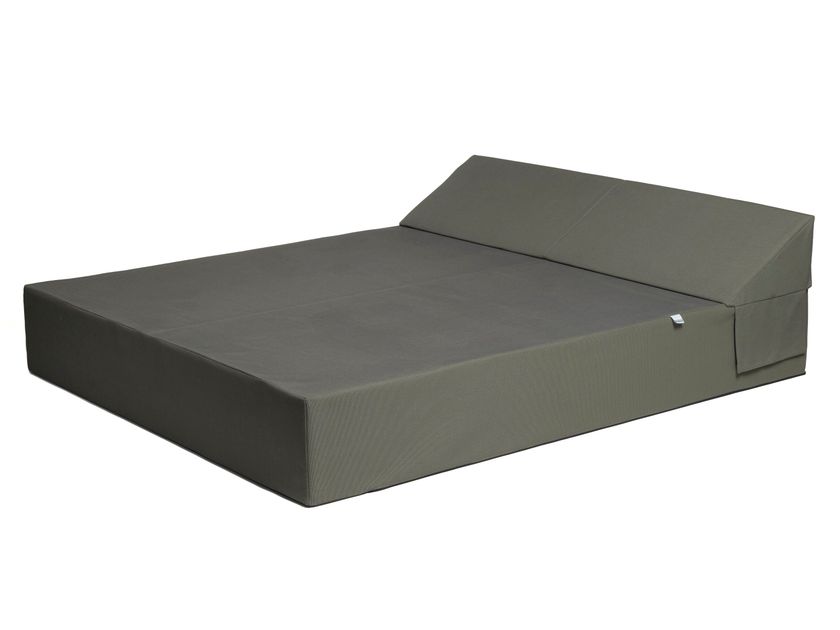 COZIP
JUNG
Double Batyline® sun lounger
