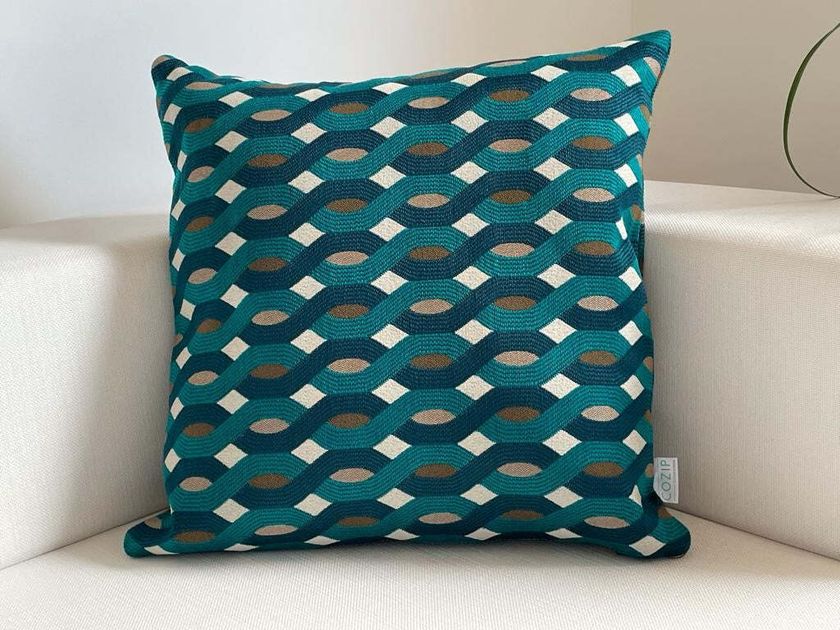 COZIP
MEGEVE
Outdoor motif fabric cushion