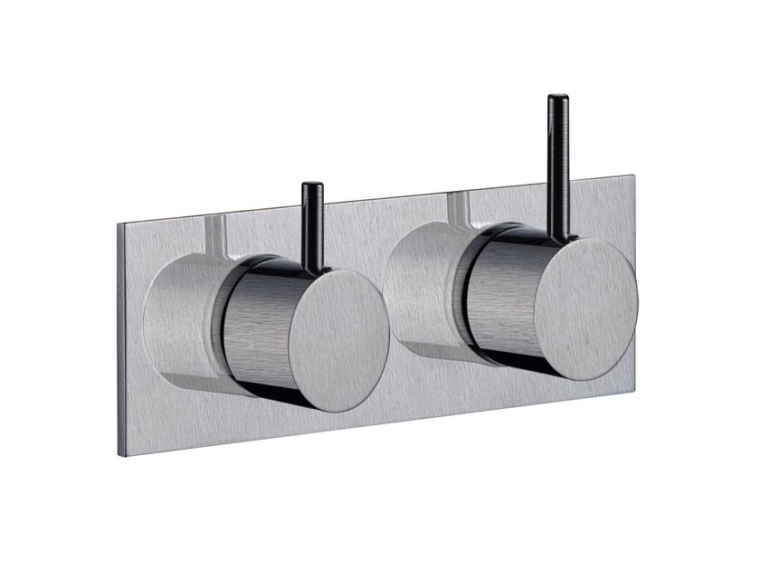 Cropelli
ROUND
2 hole shower mixer with diverter