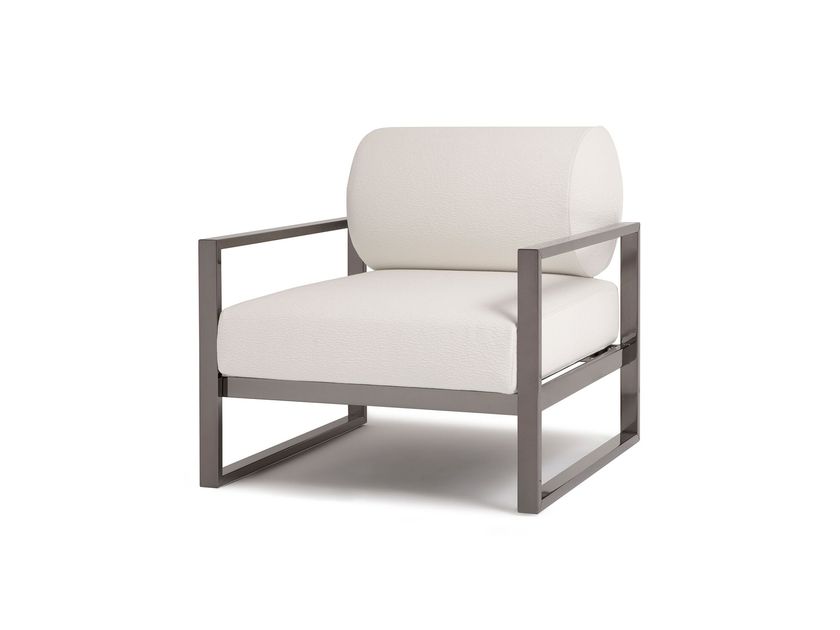 STOA ARMCHAIR