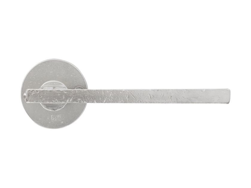 Dauby
PURE 16870
Bronze door handle