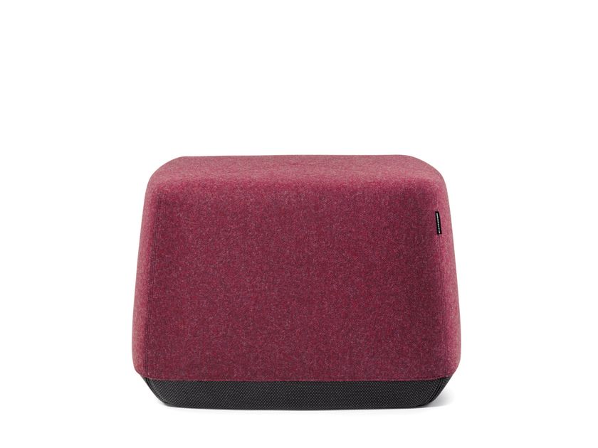 Dauphin
ALLORA MEDIUM
Fabric pouf