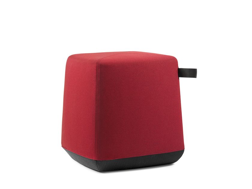 Dauphin
ALLORA SMALL
Fabric pouf