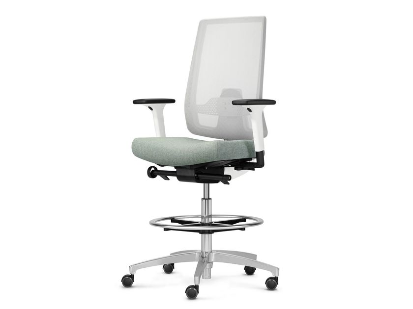 Dauphin
INDEED WHITE
Swivel mesh office chair with castors with 5-spoke base