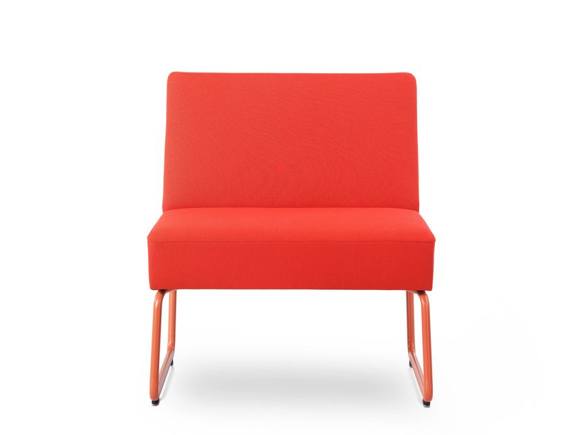 Dauphin
REEFS FLEX
Sled base fabric armchair