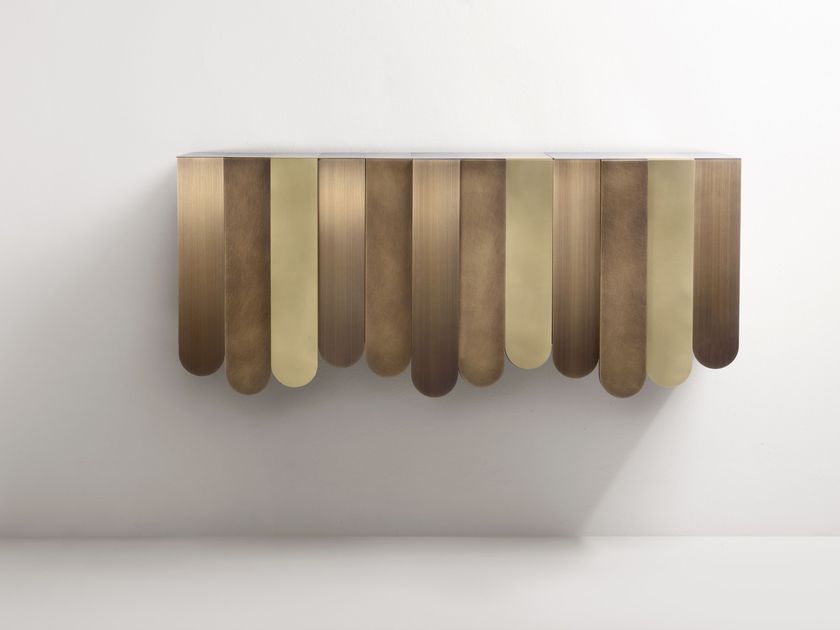 DE CASTELLI
XILO
Suspended metal sideboard