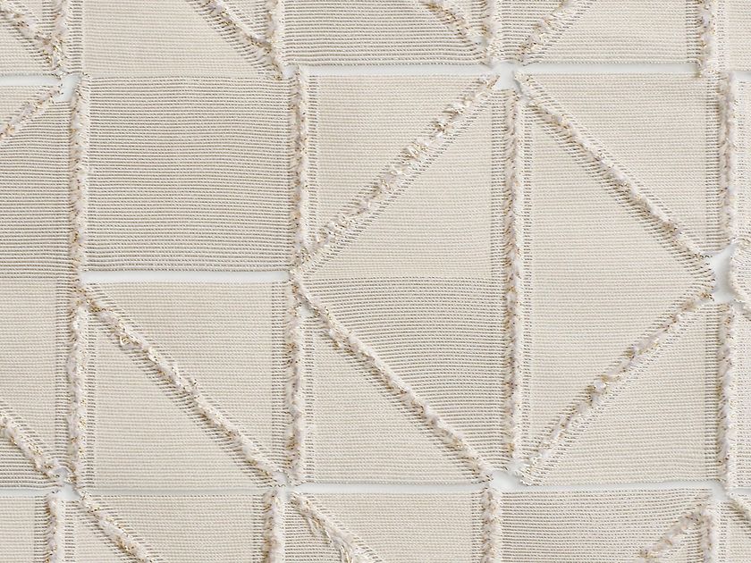 Dedar
LUMILLUMINA
Jacquard fabric for curtains