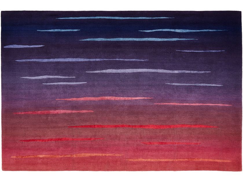Deirdre Dyson
DUSK
Hand knotted graded wool and silk rug