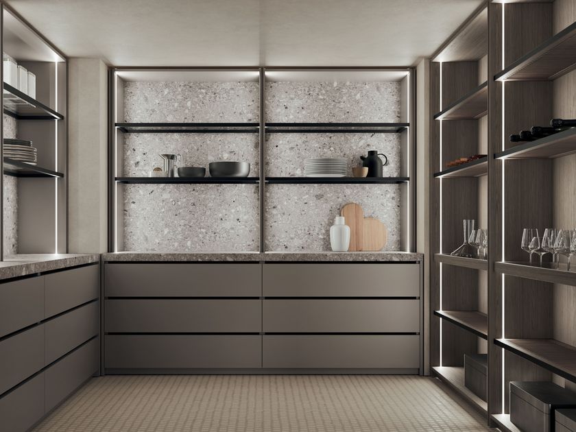 DelTongo
PANTRY SYSTEM
Multifunctional equipped pantry column