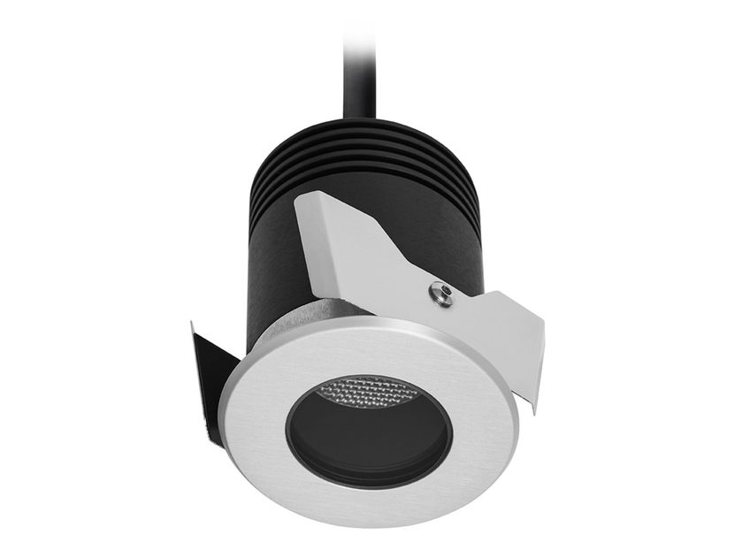 DGA
TONO im IP67
Recessed LED round metal spotlight