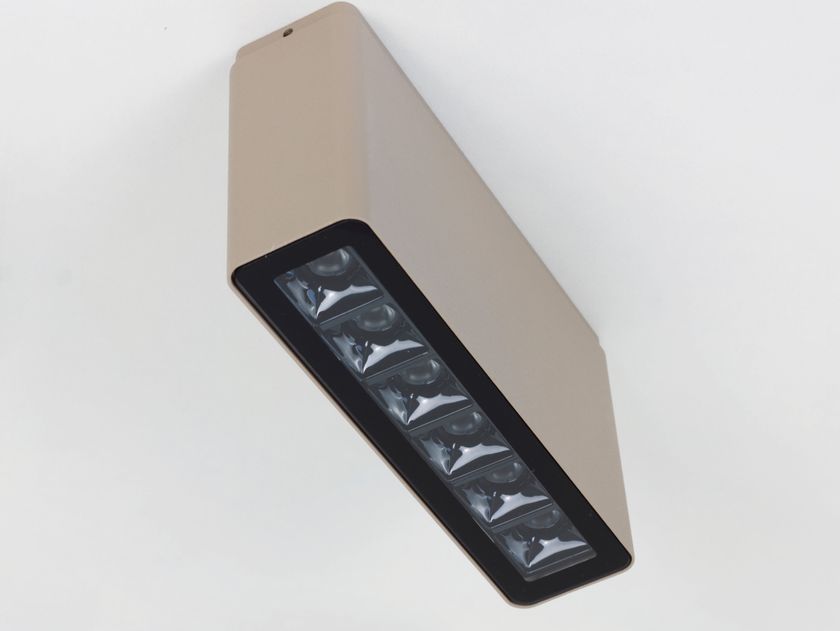 DIOMEDE
DIVAR ROOF
LED aluminium ceiling lamp