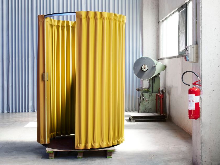 Dooor
Curved track door
Textile door