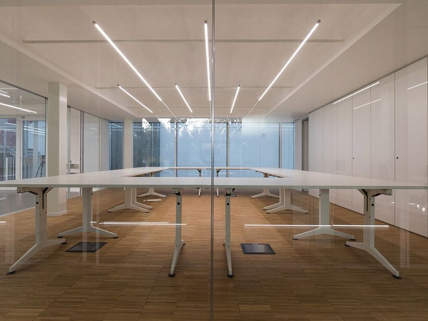 EGOLUCE
WANDA CAVO
LED cable suspension lamp in methacrylate