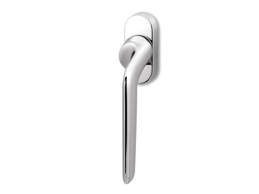 Ento
ELAN
Brass window handle on rose