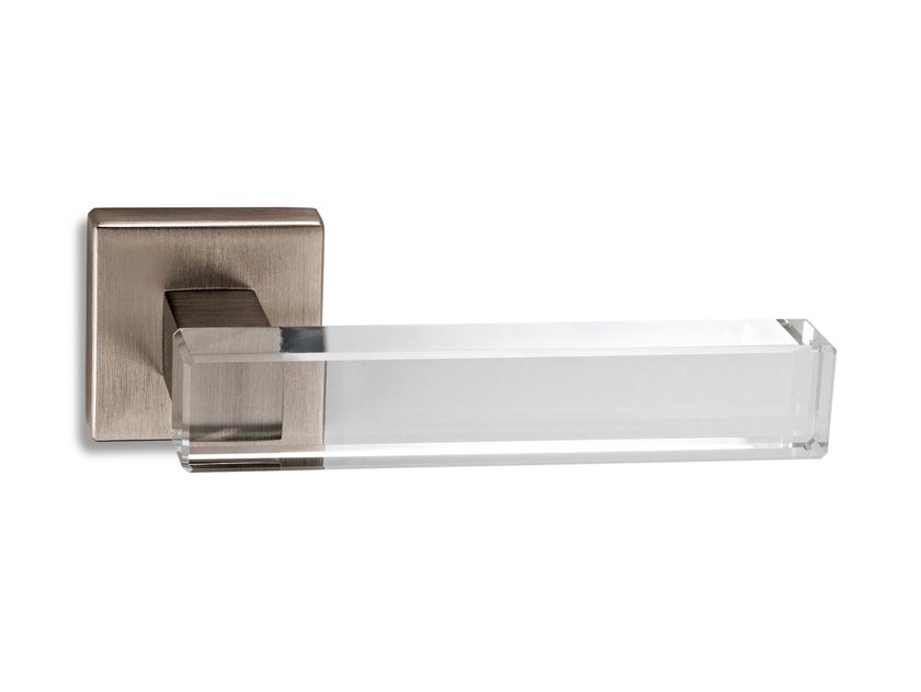 Ento
SHINY
Brass door handle