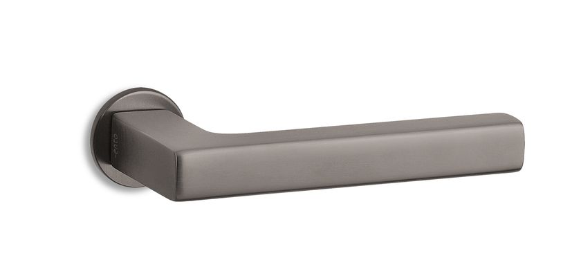 Ento
UNIT C3
Brass door handle