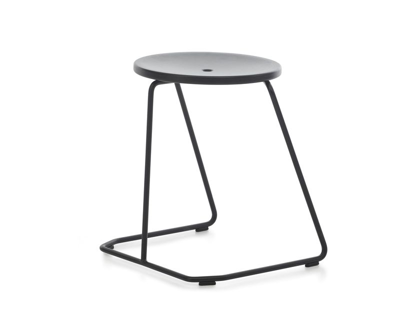 Extremis
TIKI STOOL
Stackable steel garden stool