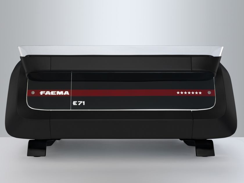 Faema
E71
Commercial coffee machine