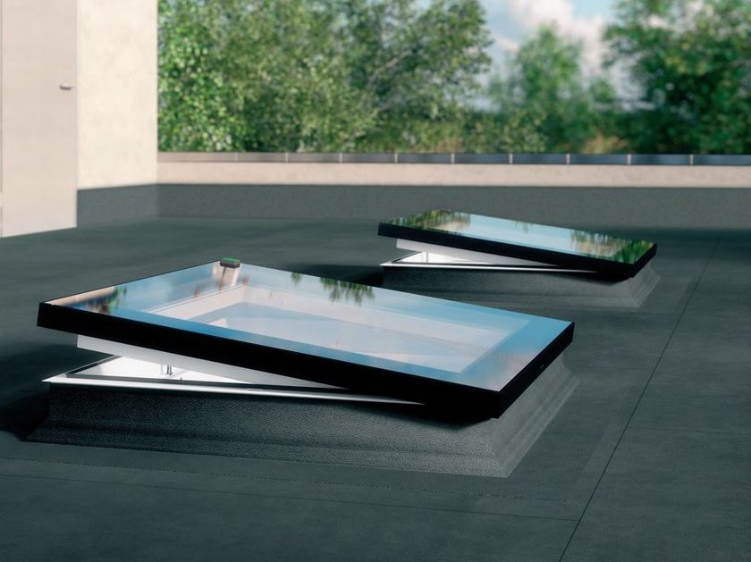 Fakro
TYPE F
PVC roof window