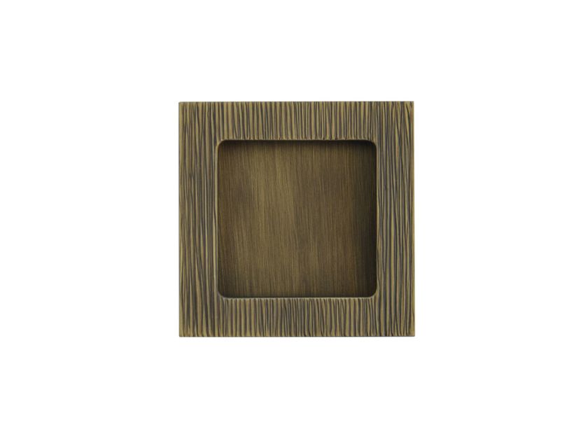 Fama International
ARTWORK NS4741
Brass niche for sliding doors