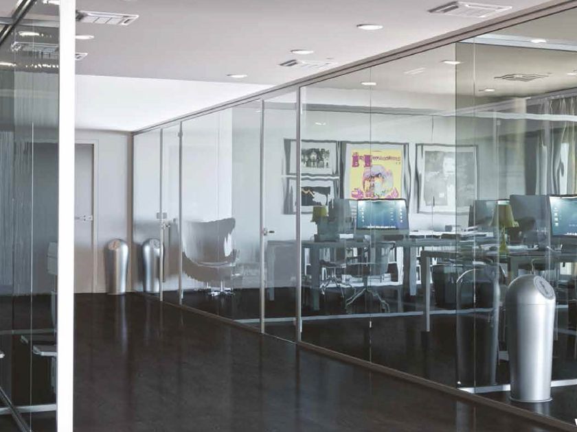 FARAONE
SPAZIO
Glass partition walls