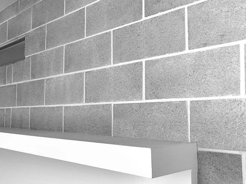 FAVARO1
Exposed face blocks
Lightened concrete block for external walls