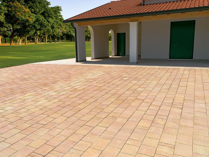 FAVARO1
GALASSIA
Concrete outdoor floor tiles / paving block