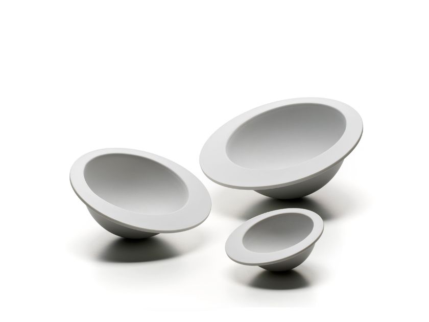 favius
PIVOT
Porcelain centerpiece