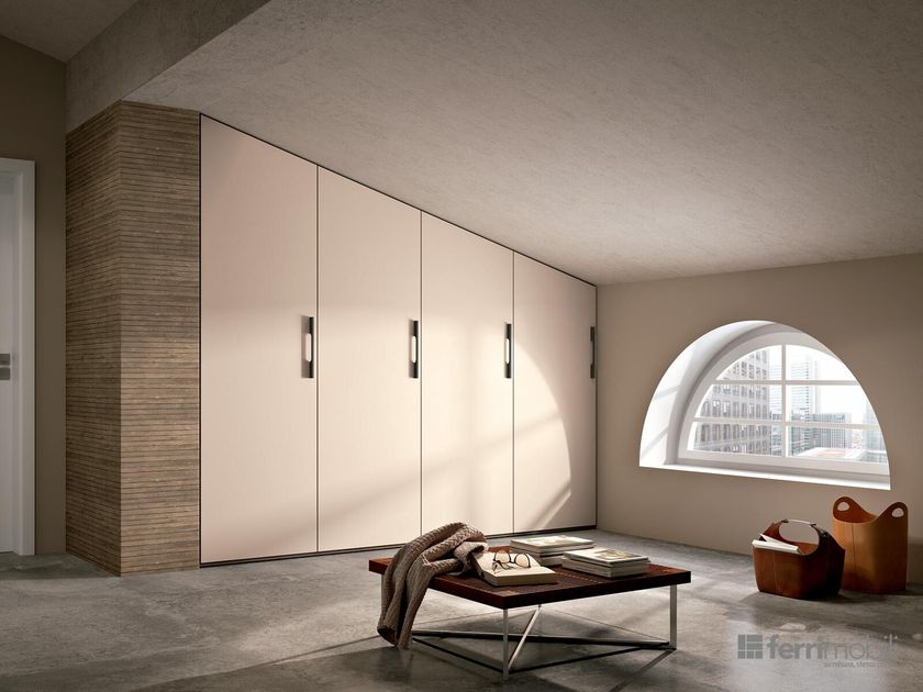 Ferrimobili
COMPOSITION 31
Sloping attic wardrobe
