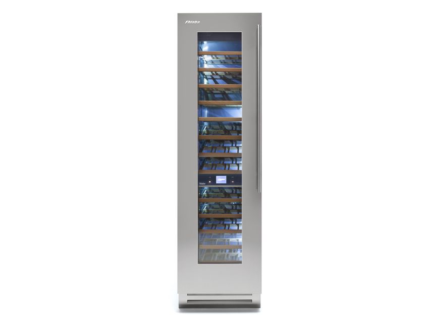 FHIABA
CLASSIC 60 - KS5990FW
Built-in upright wine cooler with glass door