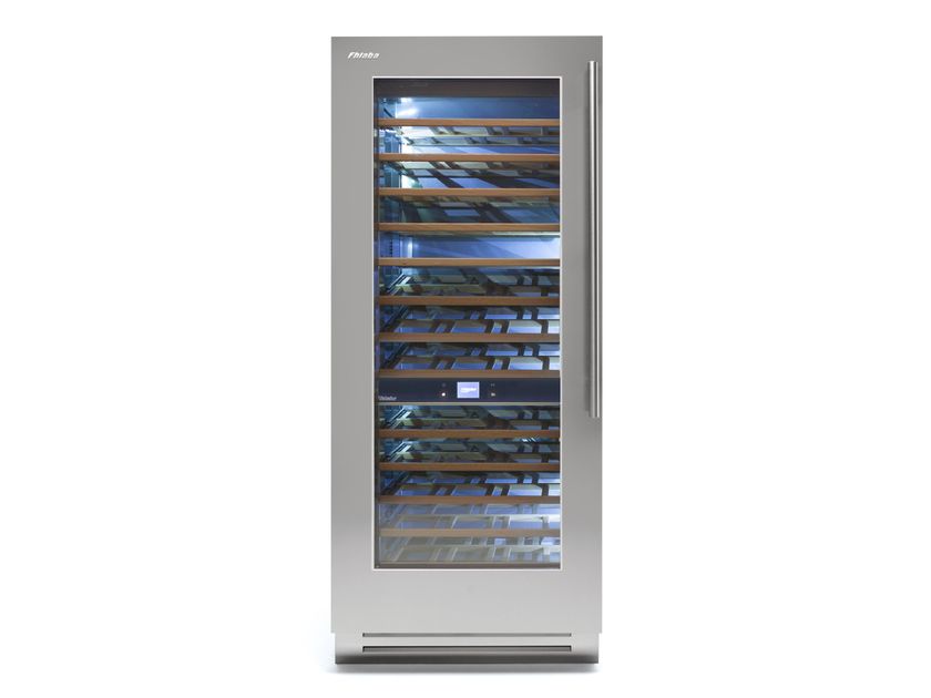 FHIABA
CLASSIC 90 - KS8990FW
Wine cooler with glass door with built-in lights