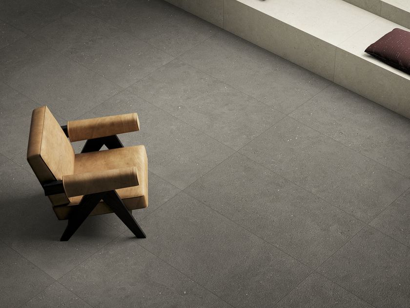 Fiandre
SOLIDA GREY
Porcelain stoneware wall/floor tiles with stone effect