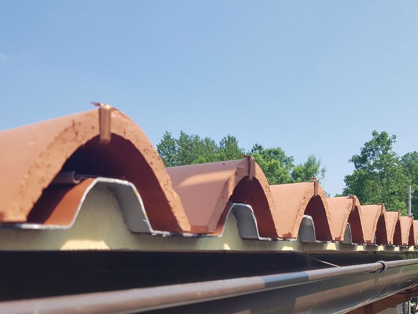 SOTTOCOPPO METALLICO COIBENTATO - Система подчерепицы