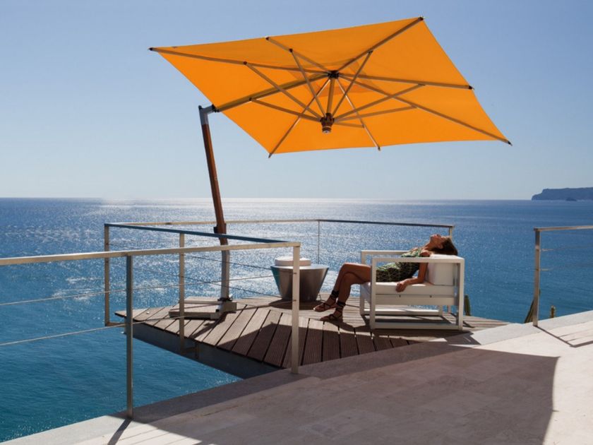 FIM
ISCHIA
Adjustable offset Garden umbrella