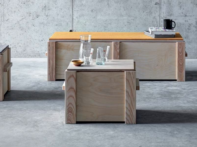FIORONI
KREFELD
Rectangular multi-layer wood coffee table with storage space