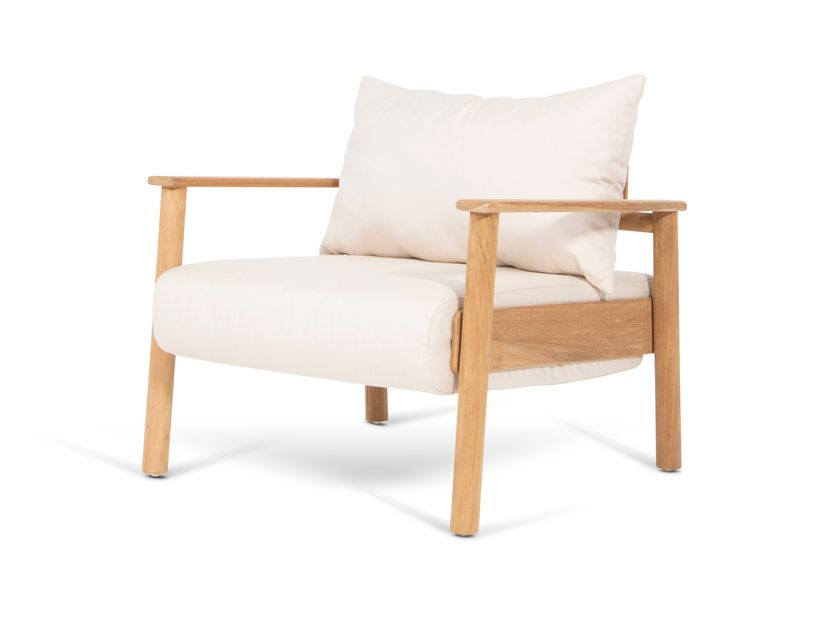 FJAKA
POMALO
Teak garden armchair with Sunbrella upholstery