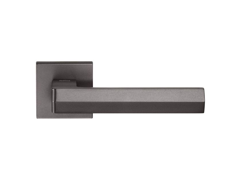 Forme
ALBA
Zamak handle