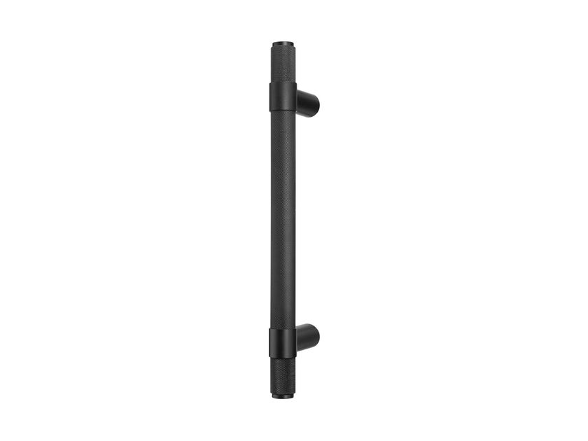Forme
ALYA
Brass pull handle
