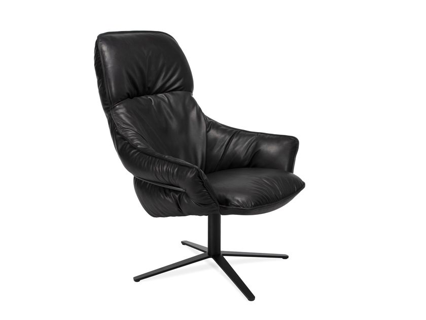 Freifrau
MARIE
Swivel leather armchair with spoke base