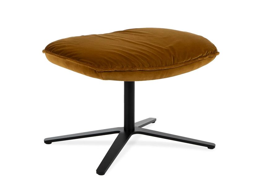 Freifrau
MARIE
Upholstered with Spoke base footstool