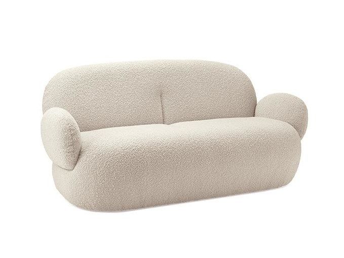 Freifrau
NANA
2 seater fabric sofa